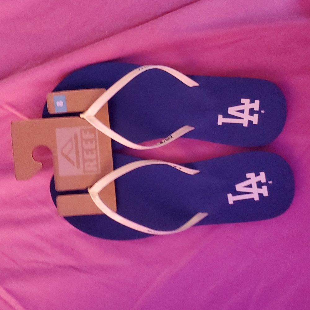 Reef LA branded sandals